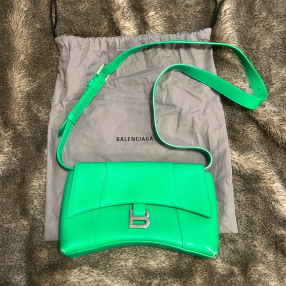 Balenciaga XS Hourglass Crossbody Bag - Picture 4 of 16